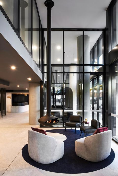 Midnight Hotel, Autograph Collection - Your Accommodation 1