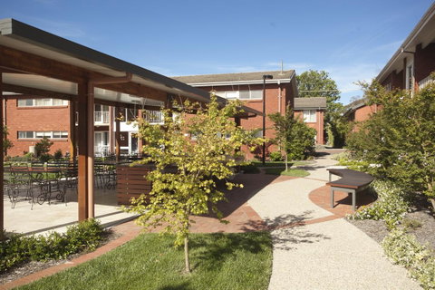 Forrest Hotel & Apartments - Your Accommodation 35