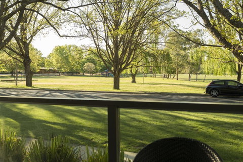 Forrest Hotel & Apartments - Your Accommodation 5