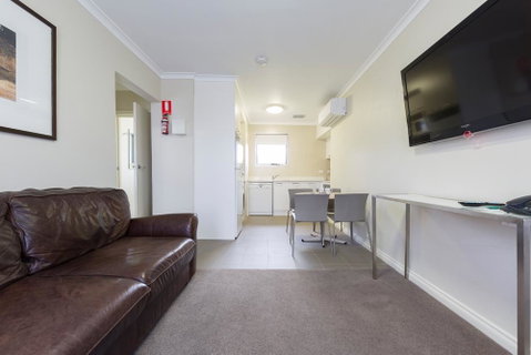Forrest Hotel & Apartments - Your Accommodation 2