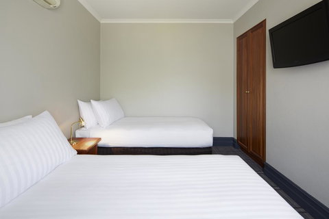 Brassey Hotel - Managed By Doma Hotels - Your Accommodation 9