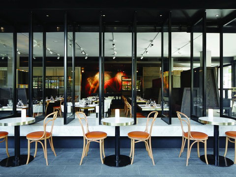 Brassey Hotel - Managed By Doma Hotels - Your Accommodation 24