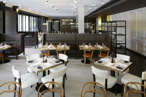 Brassey Hotel - Managed By Doma Hotels - Your Accommodation 25