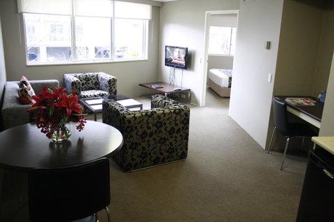Pavilion On Northbourne - Your Accommodation 16