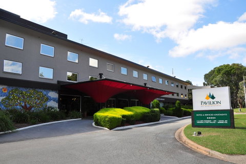 Pavilion On Northbourne - Your Accommodation 1