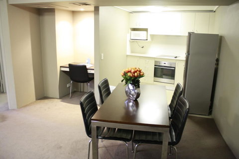 Pavilion On Northbourne - Your Accommodation 15