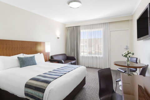 Garden City Hotel, Best Western Signature Collection - Your Accommodation 1