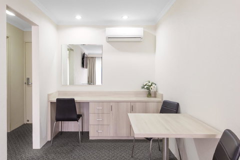 Garden City Hotel, Best Western Signature Collection - Your Accommodation 19