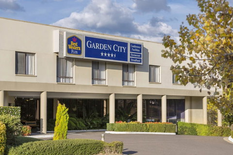 Garden City Hotel, Best Western Signature Collection - Your Accommodation 14