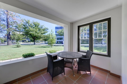 Hotel Kurrajong Canberra - Your Accommodation 10