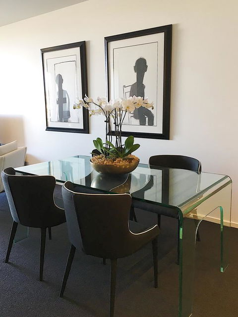 Birch Apartments In The City - Your Accommodation 3