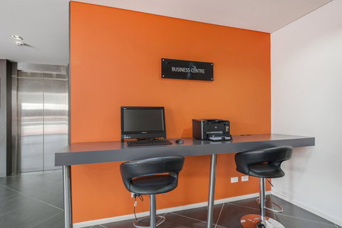 Abode Tuggeranong - Your Accommodation 12