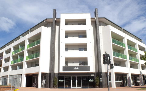 Abode Tuggeranong - Your Accommodation 0