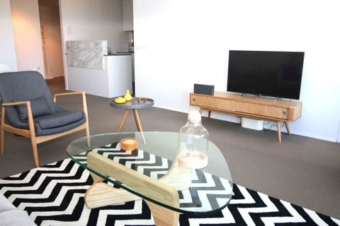 Realm Park 39 Barton ACT - Your Accommodation 2
