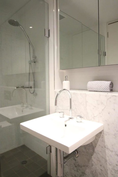 Realm Park 39 Barton ACT - Your Accommodation 4