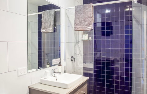 One Of A Kind Apartments - Your Accommodation 20