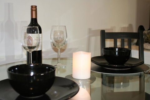 Modern Executive Apt@Barton*1BR*WiFi*Gym*Secure Parking*Canberra - Your Accommodation 11