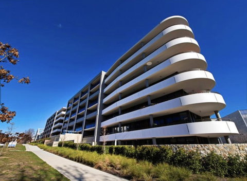 Modern Executive Apt@Barton*1BR*WiFi*Gym*Secure Parking*Canberra - Your Accommodation 23