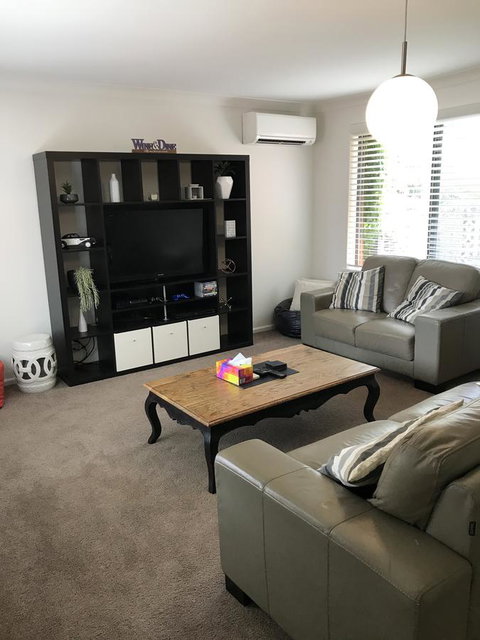 Central Tranquility Heart Of Orange - Your Accommodation 7