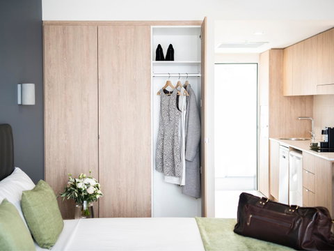 Abode Kingston - Your Accommodation 8