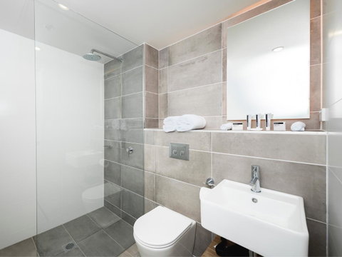 Abode Kingston - Your Accommodation 6