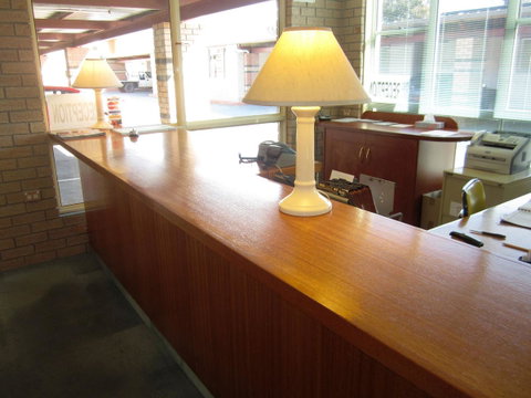 Canberra Lyneham Motor Inn - Your Accommodation 5