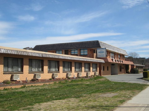 Canberra Lyneham Motor Inn - Your Accommodation 1