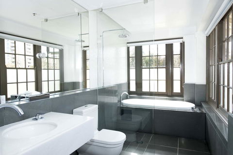 Peppers Gallery Hotel - Your Accommodation 17