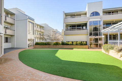 Accommodate Canberra - The Summit - Your Accommodation 4