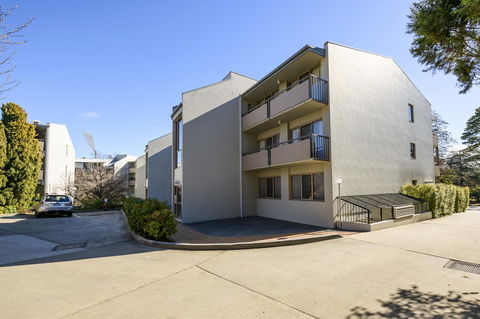 Accommodate Canberra - The Summit - Your Accommodation 2