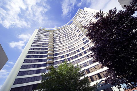 BreakFree Capital Tower Apartments - Your Accommodation 1