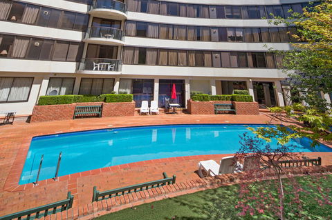 BreakFree Capital Tower Apartments - Your Accommodation 3