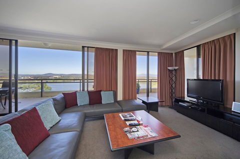 BreakFree Capital Tower Apartments - Your Accommodation 29