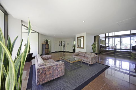 BreakFree Capital Tower Apartments - Your Accommodation 21