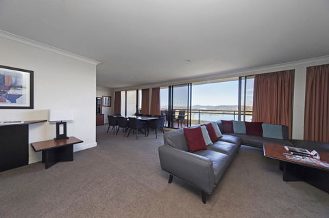BreakFree Capital Tower Apartments - Your Accommodation 30