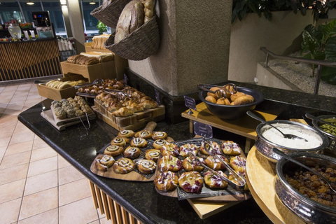 Rydges Canberra - Your Accommodation 23