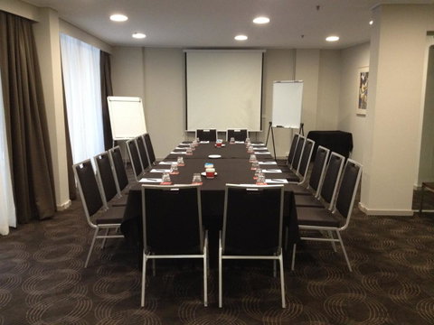 Rydges Canberra - Your Accommodation 7