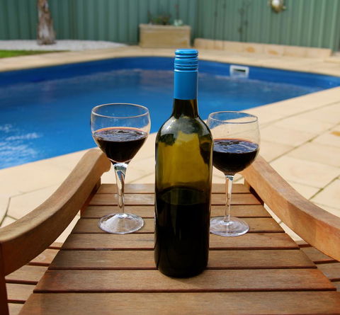 Lure Bed And Breakfast - Your Accommodation 10