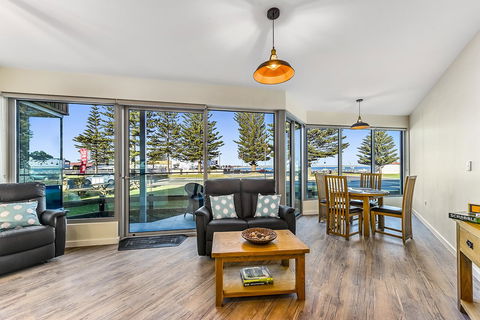 Bonnies Of Beachport - Your Accommodation 27