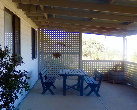 Driftwood On Dover - Your Accommodation 2