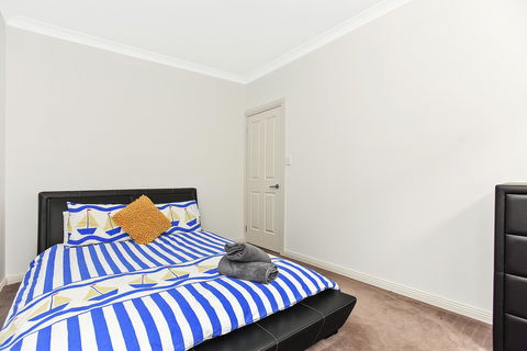 'The Hidden Diamond' - Normanville - Your Accommodation 24