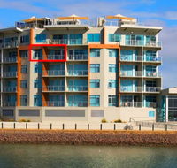 Wallaroo Marina Luxury Apartment - Your Accommodation