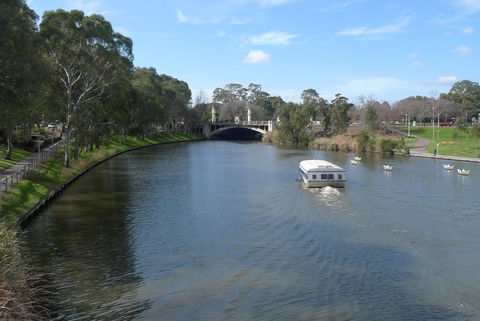 Grassmere House Magill - Your Accommodation 29