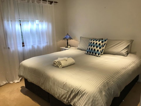 Ambrosia Holiday Home - Your Accommodation 4