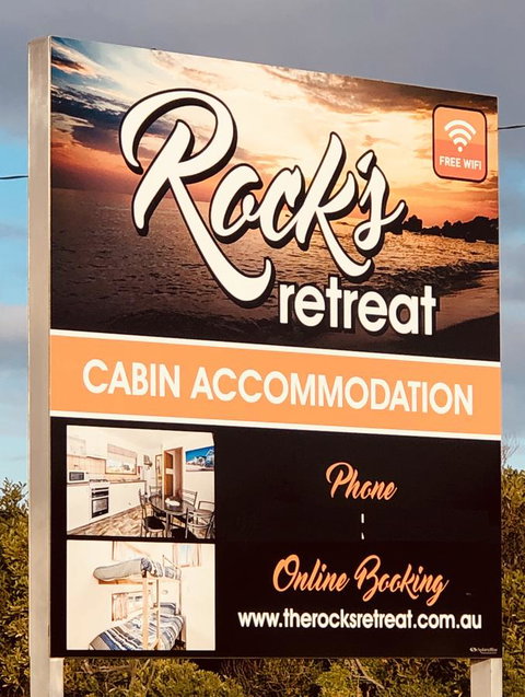 Rocks Retreat Cabin - Dolphin - Your Accommodation 1