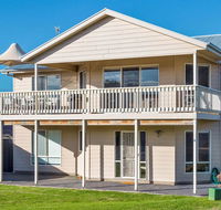 Rocks Beach House Victor Harbor - Your Accommodation