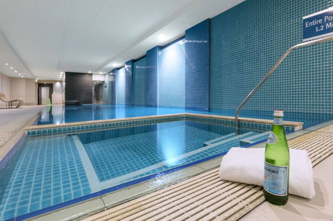 Oaks Glenelg Plaza Pier Suites - Your Accommodation 9