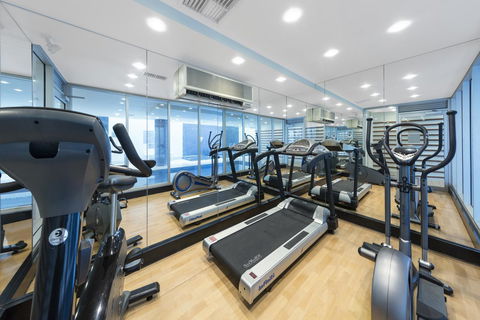 Oaks Glenelg Liberty Suites - Your Accommodation 5