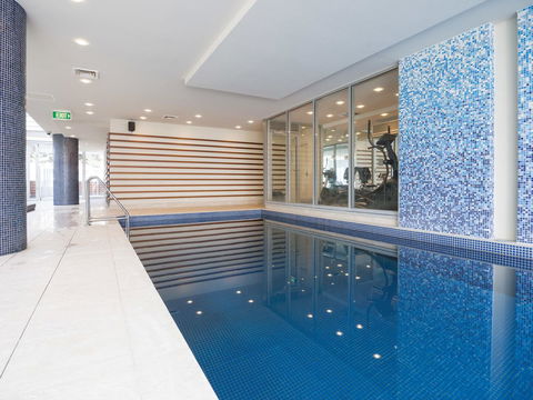Oaks Glenelg Liberty Suites - Your Accommodation 7