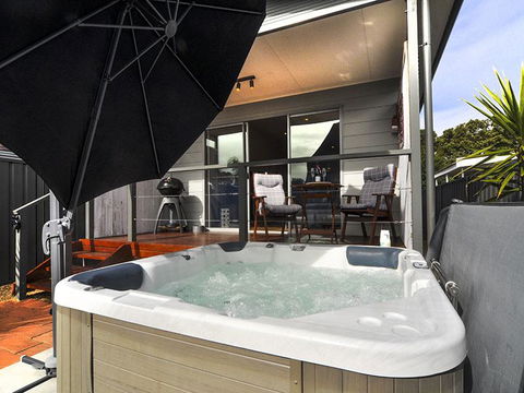 Seagrass Villas Normanville - Your Accommodation 3